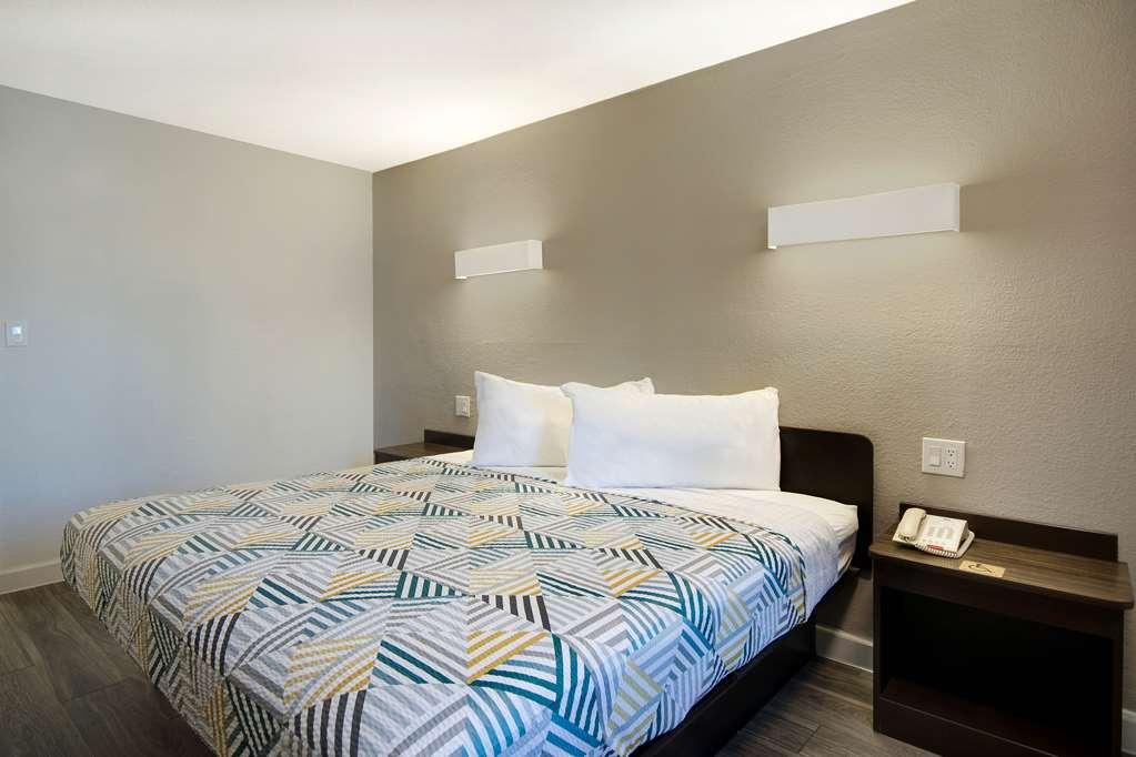 Motel 6 Fort Worth - Northside Rom bilde