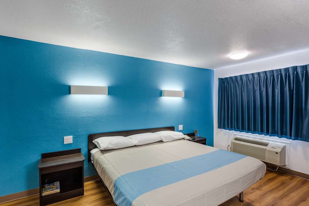 Motel 6 Fort Worth - Northside Rom bilde